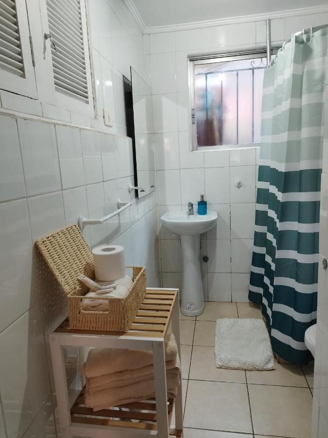 Hostal Casa Lhotse Vina del Mar Bagian luar foto